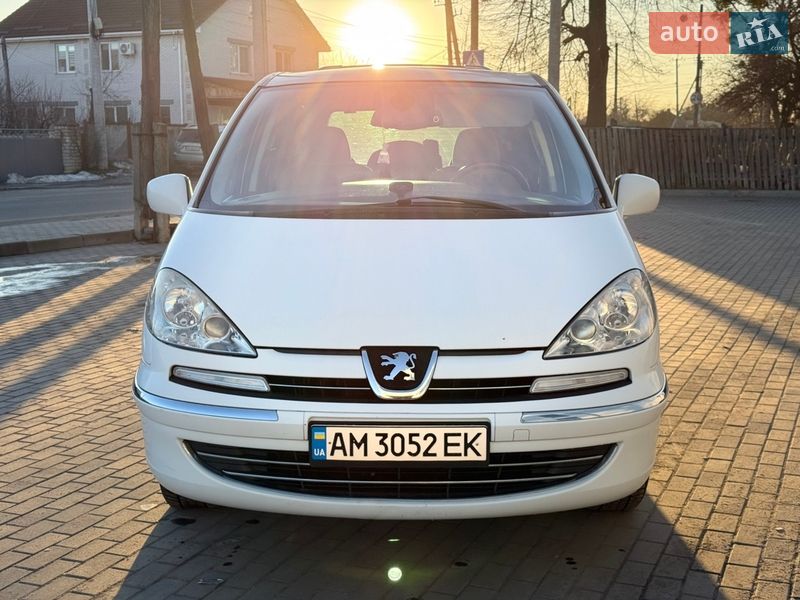 Минивэн Peugeot 807 2011 в Житомире