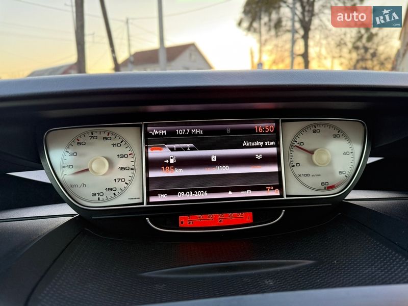 Минивэн Peugeot 807 2011 в Житомире