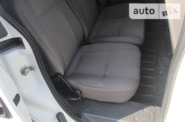 Мінівен Peugeot Bipper 2008 в 