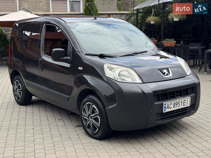 Вантажний фургон Peugeot Bipper 2014 в Іршаві