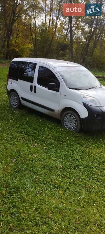 Минивэн Peugeot Bipper 2011 в Косове