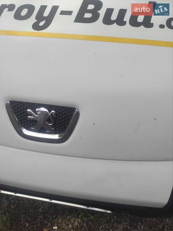 Грузовой фургон Peugeot Bipper 2011 в Днепре фото 4 Грузовой фургон Peugeot Bipper 2011 в Днепре
