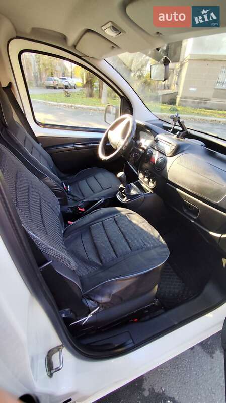 Минивэн Peugeot Bipper 2011 в Измаиле