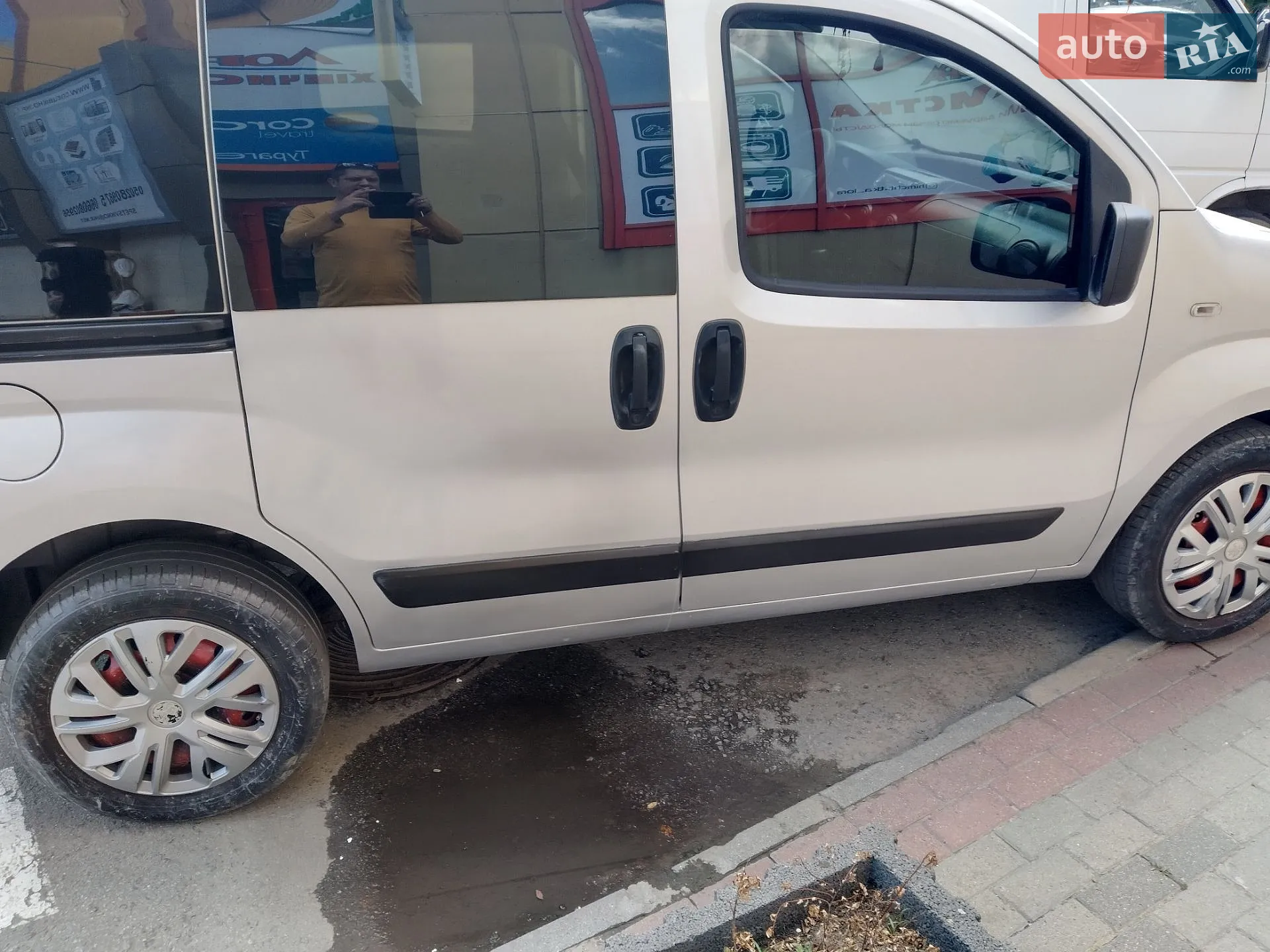 2010 Peugeot Bipper - мініатюра 13