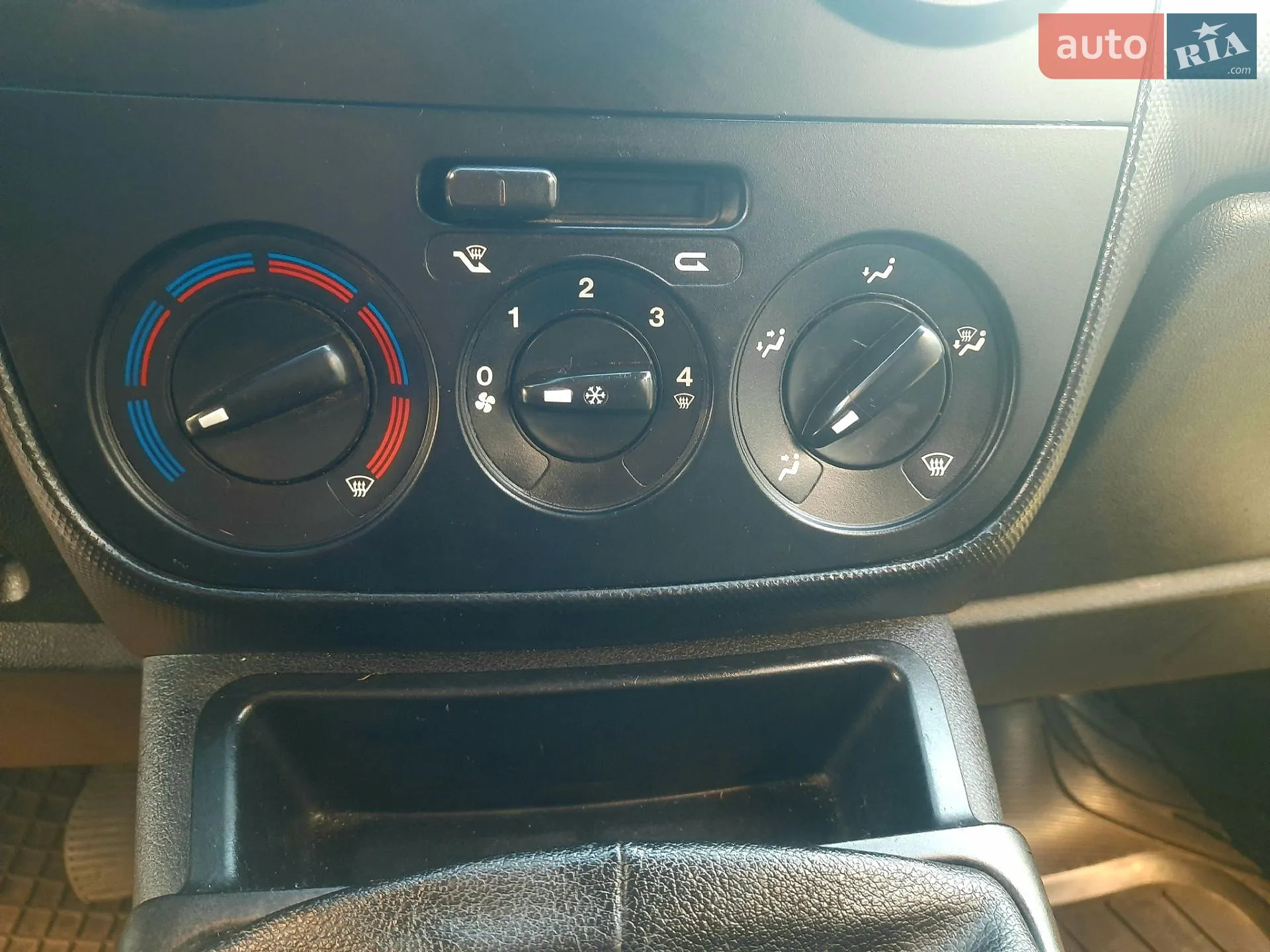 2011 Peugeot Bipper - мініатюра 36