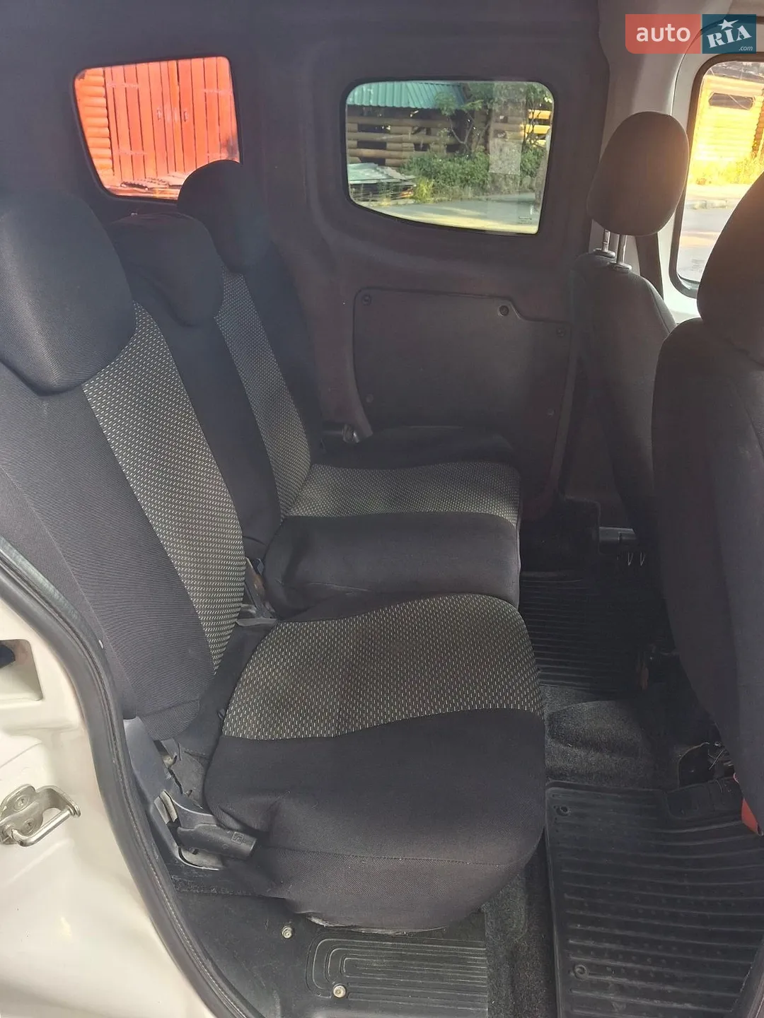 2011 Peugeot Bipper - мініатюра 9