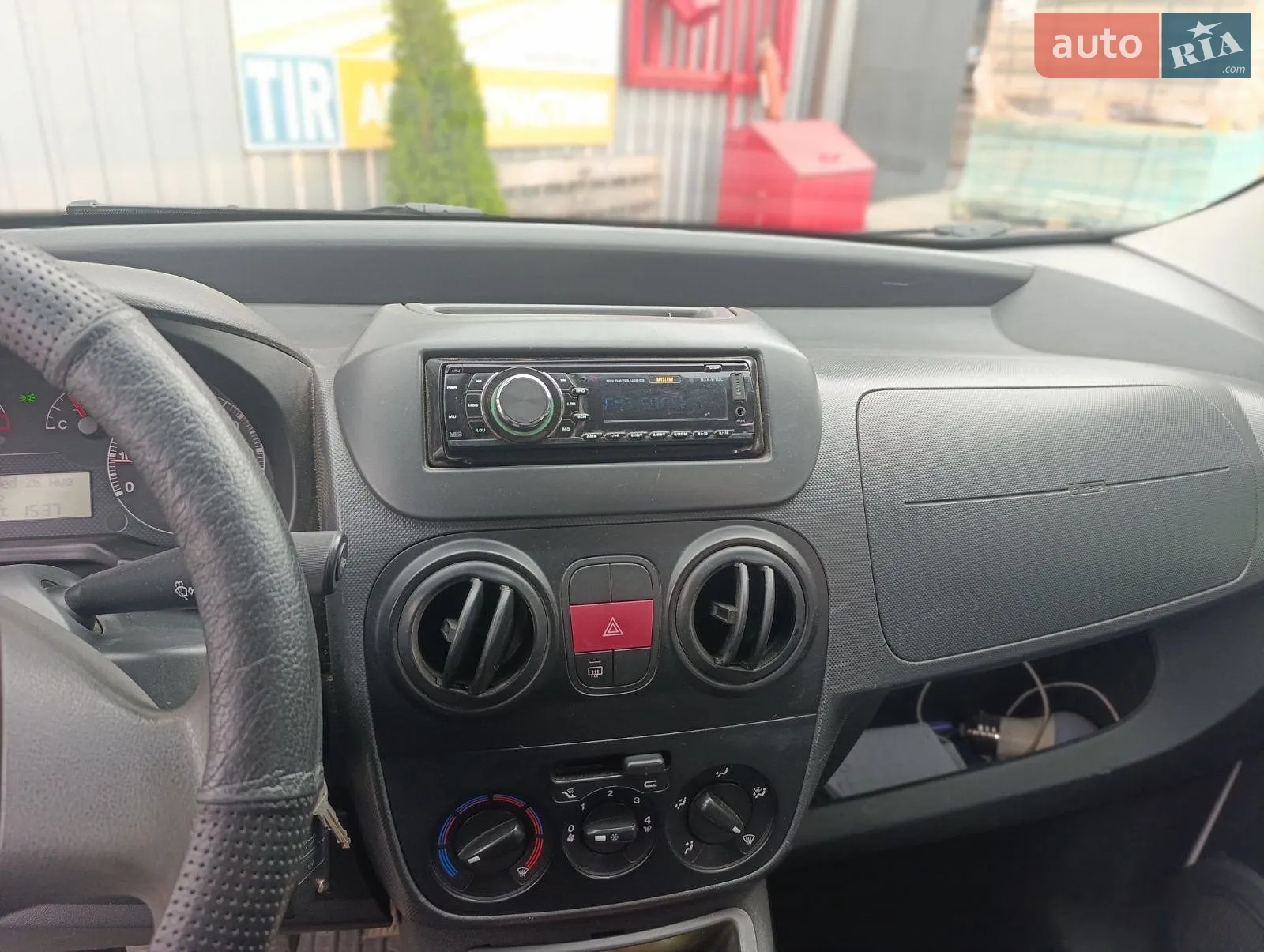 2010 Peugeot Bipper - мініатюра 7
