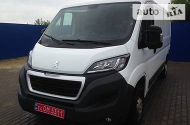 Вантажопасажирський фургон Peugeot Boxer 2015 в Львові