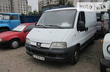 Грузопассажирский фургон Peugeot Boxer 2003 в Черкассах