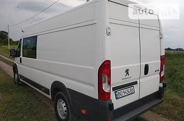 Вантажопасажирський фургон Peugeot Boxer 2015 в Кременці