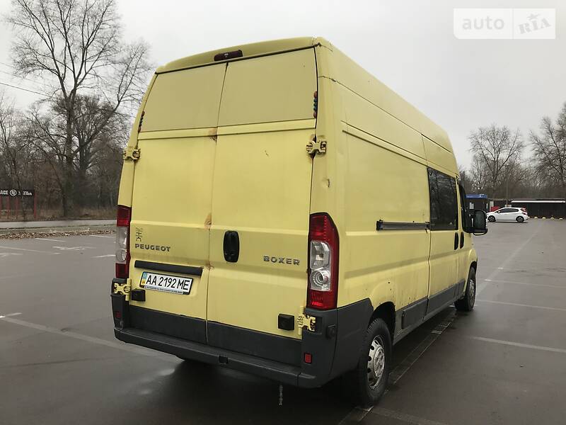 Вантажопасажирський фургон Peugeot Boxer 2007 в Києві