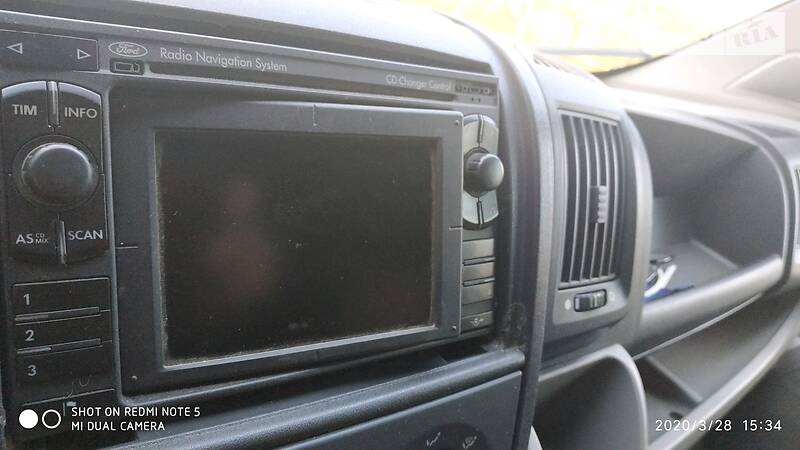 Вантажопасажирський фургон Peugeot Boxer 2008 в Сторожинці