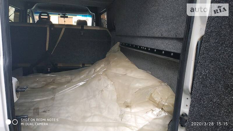 Вантажопасажирський фургон Peugeot Boxer 2008 в Сторожинці