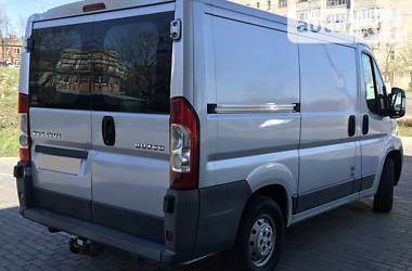 Вантажопасажирський фургон Peugeot Boxer 2008 в 