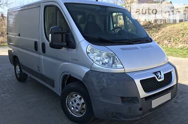Вантажопасажирський фургон Peugeot Boxer 2008 в 