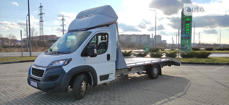  Peugeot Boxer 2015 в Иршаве