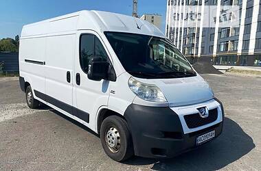Грузовой фургон Peugeot Boxer 2012 в 