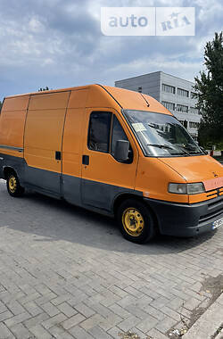 Грузовой фургон Peugeot Boxer 1996 в 