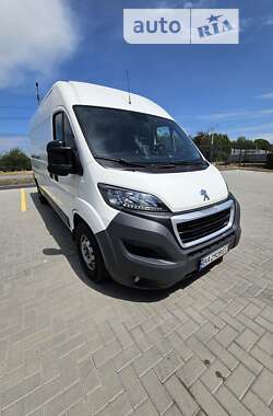 Вантажопасажирський фургон Peugeot Boxer 2017 в Кропивницькому