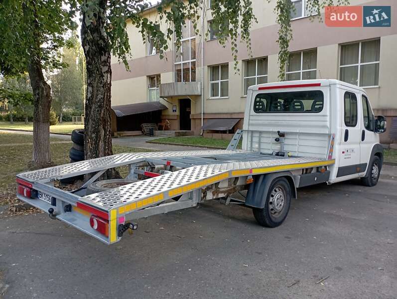 Автовоз Peugeot Boxer 2013 в Ровно