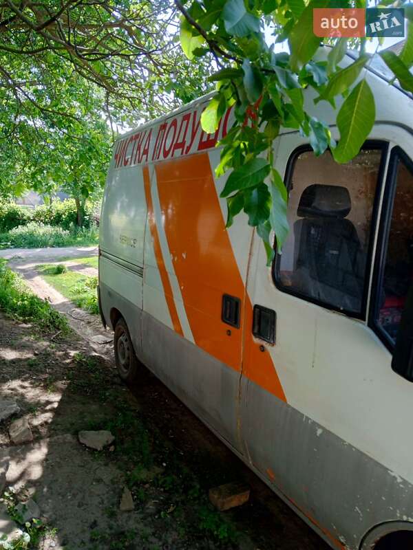 Мікроавтобус Peugeot Boxer 1999 в Теофіполі