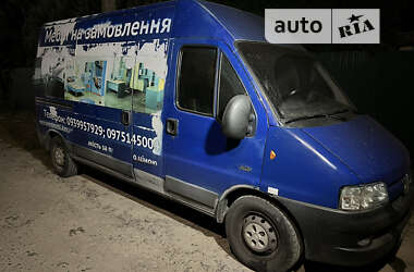 Вантажопасажирський фургон Peugeot Boxer 2004 в Крюківщині