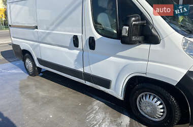 Грузовой фургон Peugeot Boxer 2006 в 