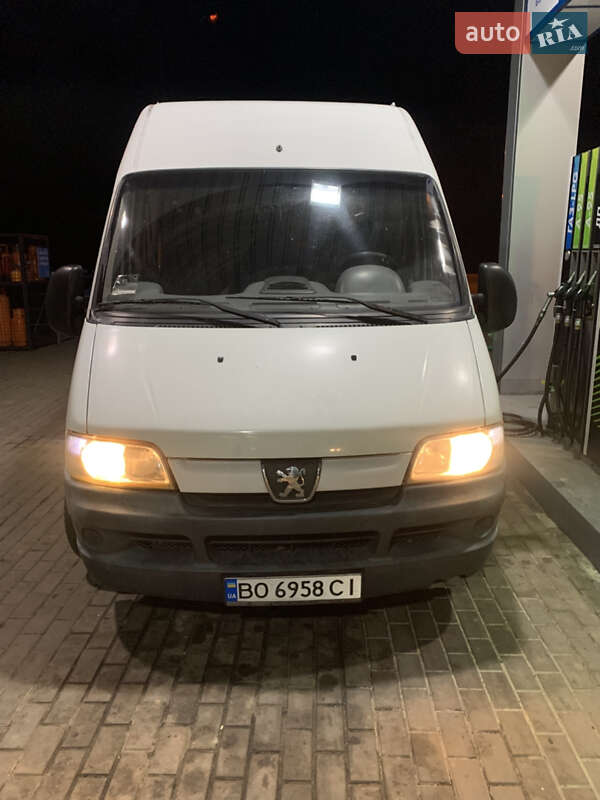 Другие автобусы Peugeot Boxer 2003 в Хусте