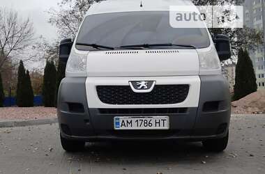 Мікроавтобус Peugeot Boxer 2011 в Житомирі