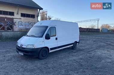 Грузовой фургон Peugeot Boxer 2004 в Луцке