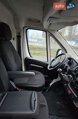 Грузопассажирский фургон Peugeot Boxer 2021 в 