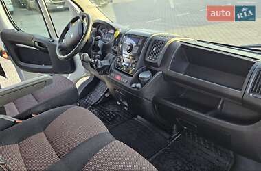Мікроавтобус Peugeot Boxer 2013 в 