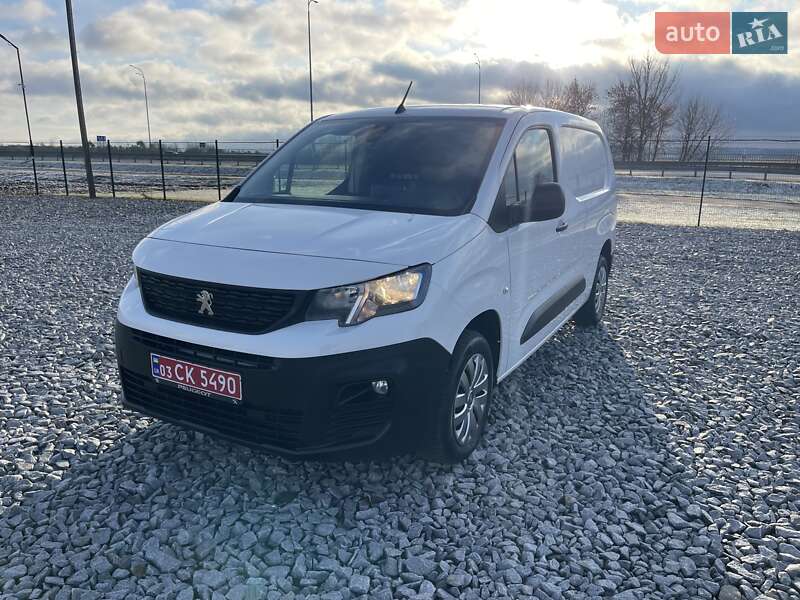 Вантажний фургон Peugeot Boxer 2019 в Дубні