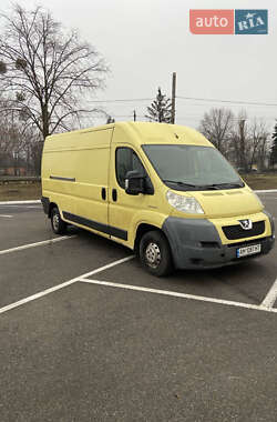 Вантажний фургон Peugeot Boxer 2007 в Житомирі