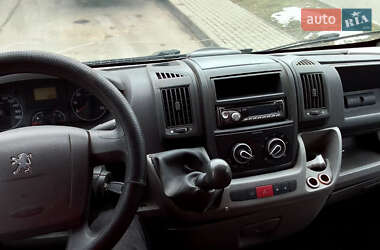 Грузовой фургон Peugeot Boxer 2006 в Киеве