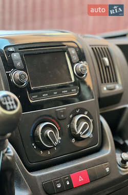 Грузовой фургон Peugeot Boxer 2014 в 