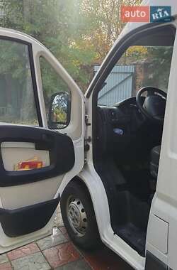 Грузовой фургон Peugeot Boxer 2014 в 