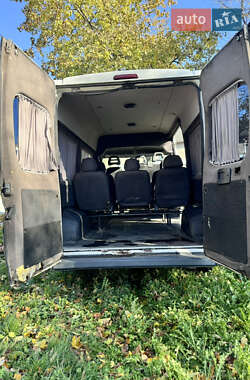 Грузопассажирский фургон Peugeot Boxer 2008 в 