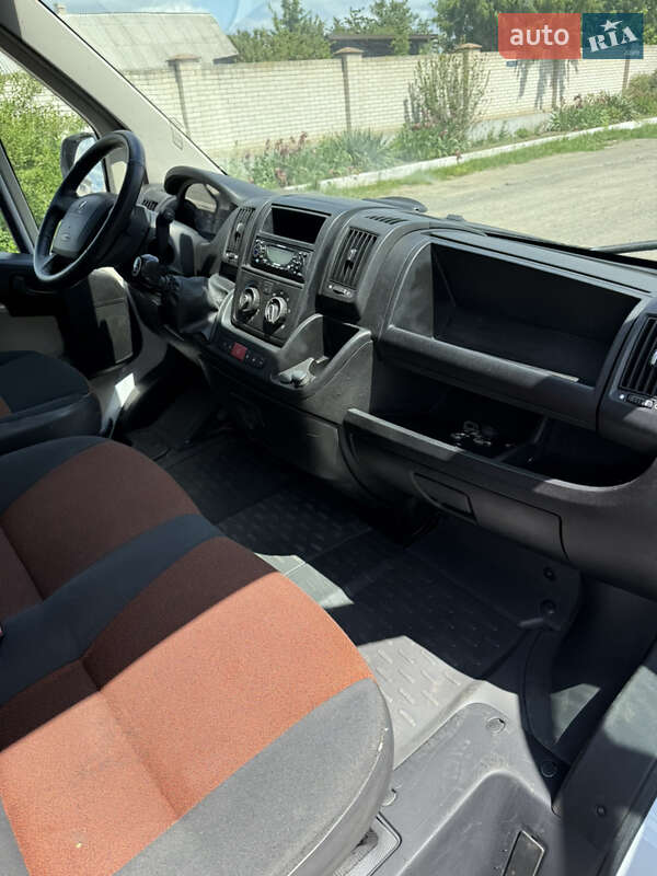 Борт Peugeot Boxer 2012 в Гайвороні