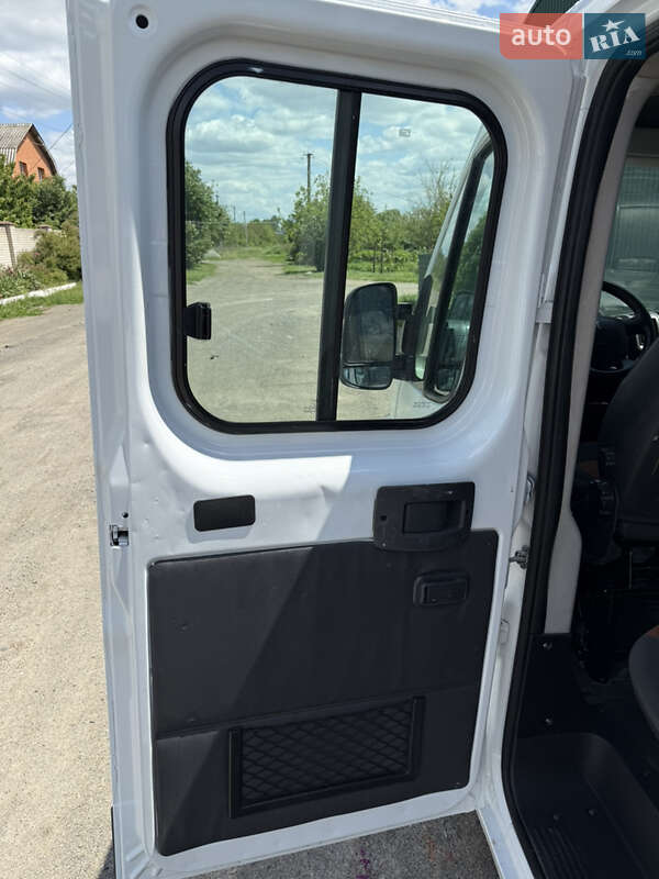 Борт Peugeot Boxer 2012 в Гайвороні