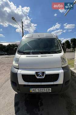 Вантажний фургон Peugeot Boxer 2006 в Синельниковому