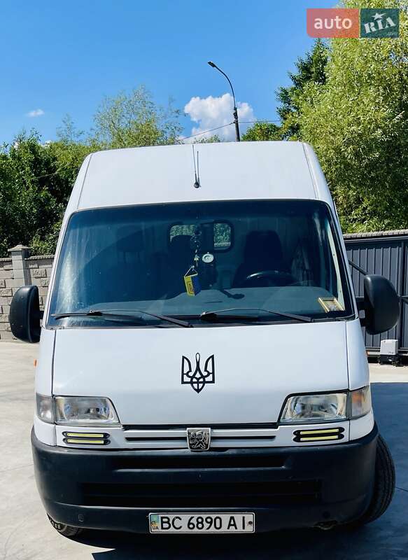 Микроавтобус Peugeot Boxer 1999 в Ровно