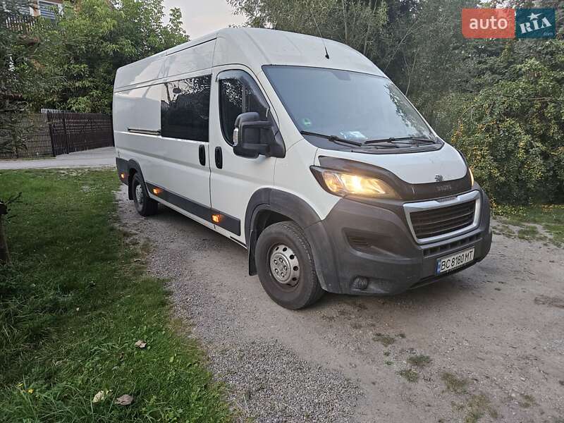 Микроавтобус Peugeot Boxer 2015 в Рава-Русской