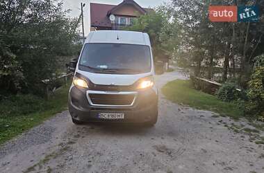 Микроавтобус Peugeot Boxer 2015 в Рава-Русской