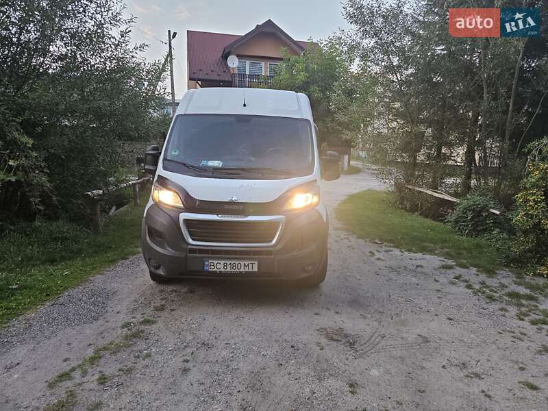 Микроавтобус Peugeot Boxer 2015 в Рава-Русской