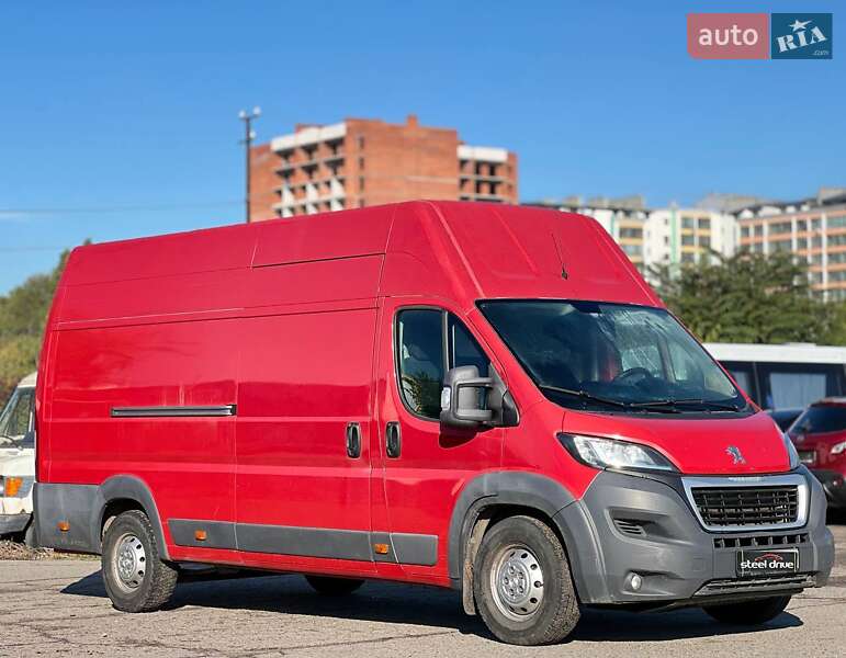 Вантажний фургон Peugeot Boxer 2016 в Миколаєві