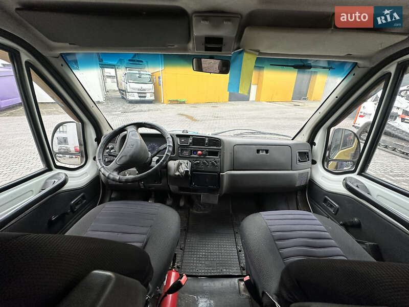 Грузопассажирский фургон Peugeot Boxer 2000 в Ровно фото 5 Грузопассажирский фургон Peugeot Boxer 2000 в Ровно
