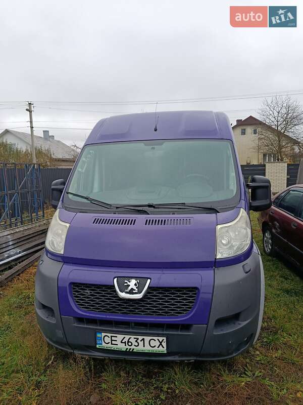 Микроавтобус Peugeot Boxer 2012 в Черновцах