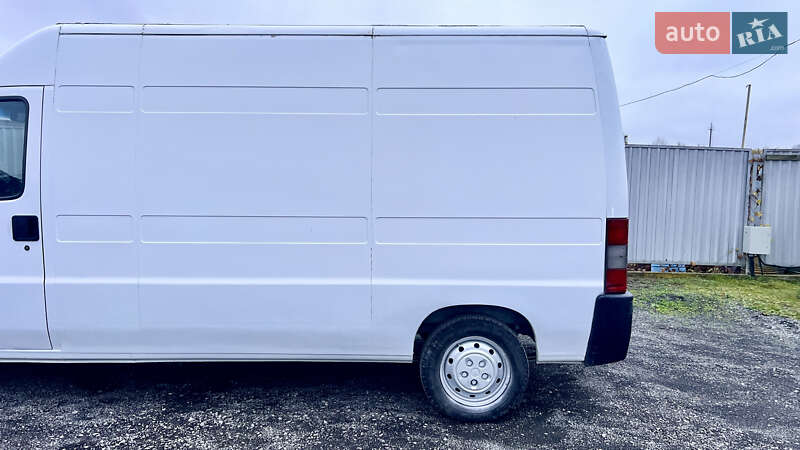 Вантажний фургон Peugeot Boxer 2000 в Ужгороді фото 4 Вантажний фургон Peugeot Boxer 2000 в Ужгороді