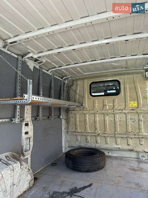 Грузовой фургон Peugeot Boxer 2014 в Киеве